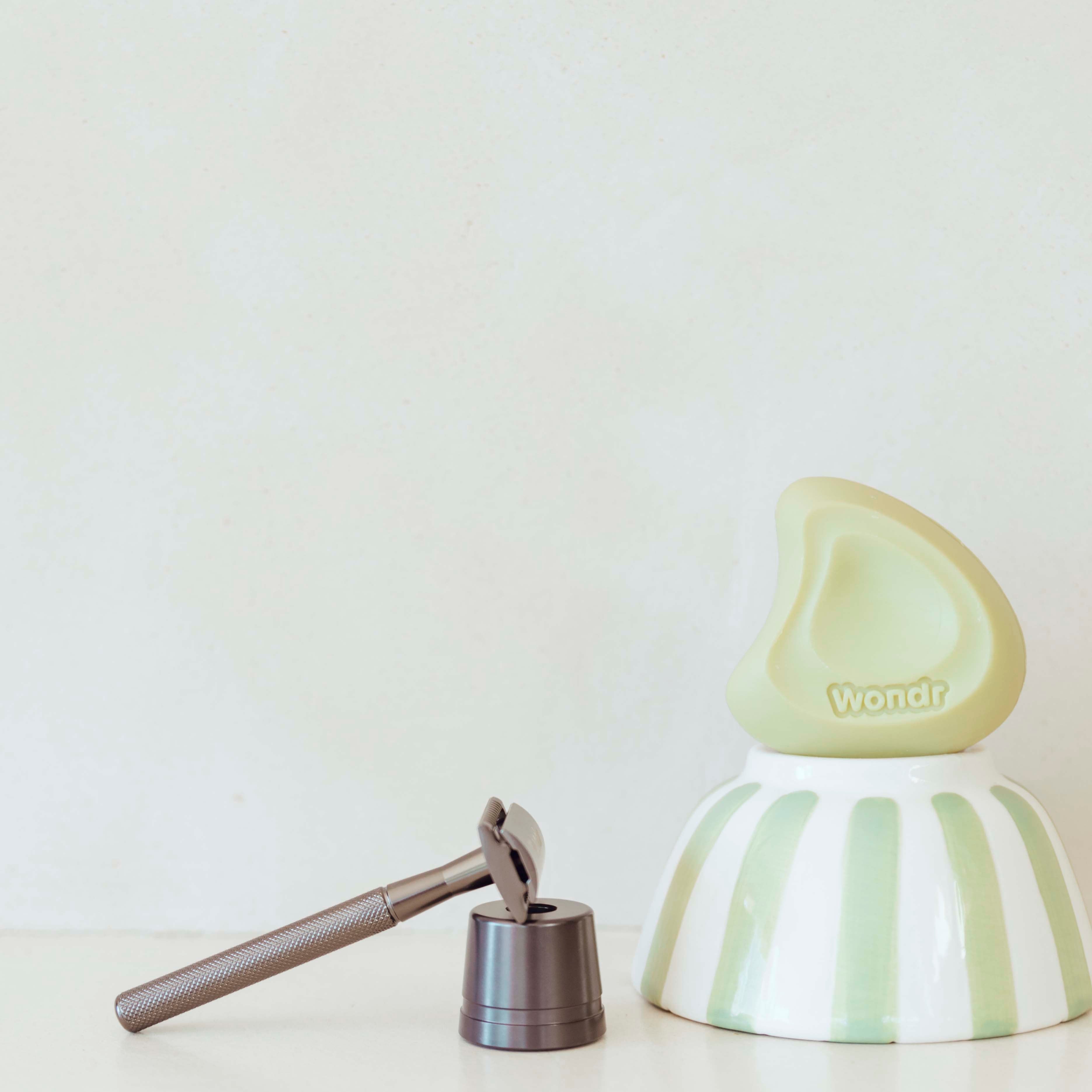 FRESH LARCH | Shaving Bar